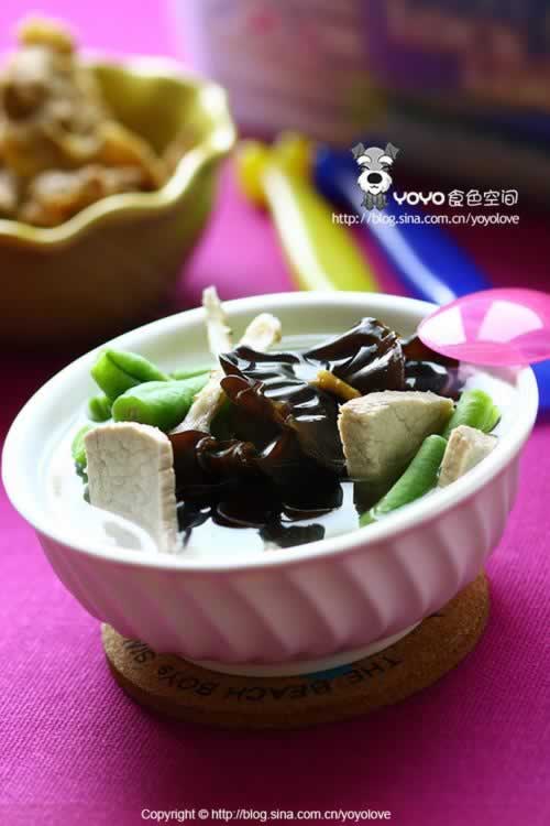 �����ļ���ľ��������������ζ��Ѫ���������ף�