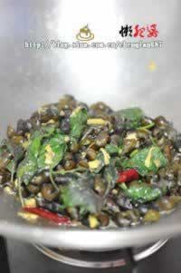 ���ձ���ɽ���ݵ���������˲��ף�