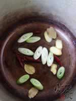 高压锅版黄豆酱炖排骨的做法(荤菜菜谱)