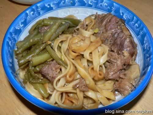 挂面版豆角焖面的做法(早餐菜谱)