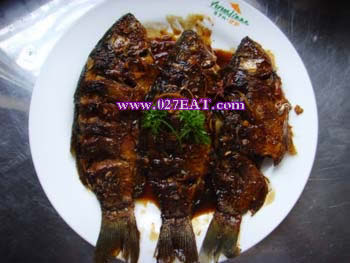 糖醋鲫鱼_糖醋鲫鱼的做法_图解糖醋鲫鱼怎么做,如何做的做法