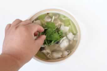 ������Ƭ����������˲��ף�