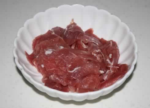 酸菜肉片汤的做法(荤菜菜谱)