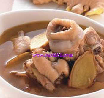 姜母麻油鸡_姜母麻油鸡的做法_图解姜母麻油鸡怎么做,如何做的做法