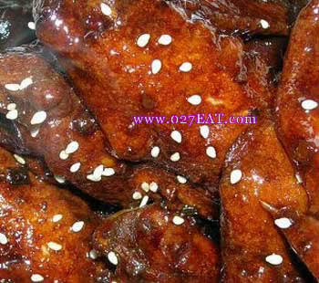 香菇啤酒鸡翅_香菇啤酒鸡翅的做法_图解香菇啤酒鸡翅怎么做,如何做的做法