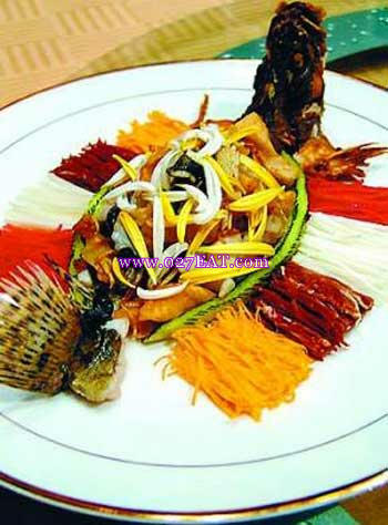 菊花鲈鱼球的做法 菊花鲈鱼球的做法