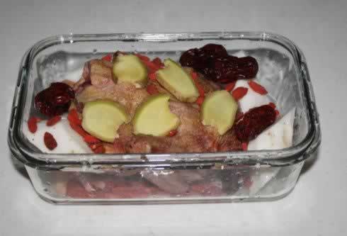 ɽҩ����������������˲��ף�