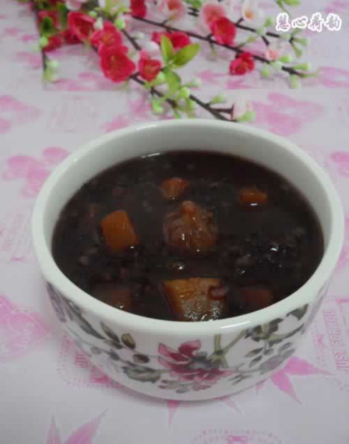 无花果红薯血糯米粥的做法(早餐菜谱)