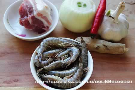 基围虾烧茄子的做法(便当菜谱)