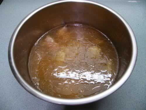 电压力锅黄豆猪手汤的做法(产妇催乳汤菜谱)