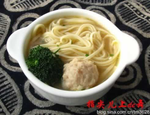 ����Ϻ�������������Ͳ��ף�