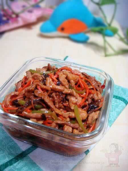 ������˿�����������ھ��䴨�˲��ף�