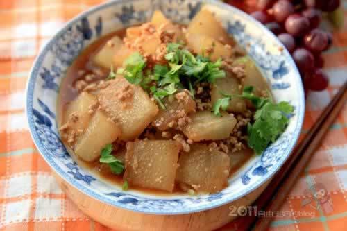 肉末烧冬瓜的做法(素菜菜谱)
