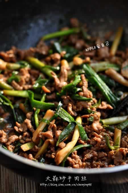 ���⳴ţ�����������˲��ף�