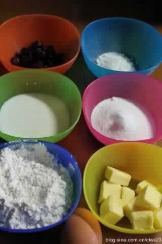 曼越莓马芬的做法(早餐菜谱)