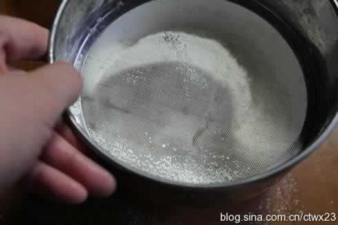 曼越莓马芬的做法(早餐菜谱)