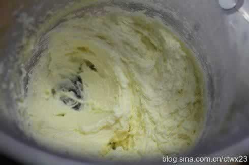 曼越莓马芬的做法(早餐菜谱)