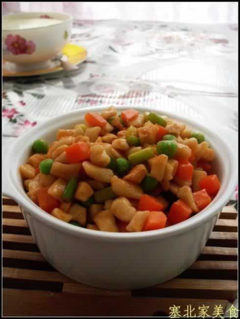 ����С�Գ��������������Ͳ��ף�