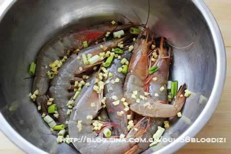 �ܷ�����ζϺ������