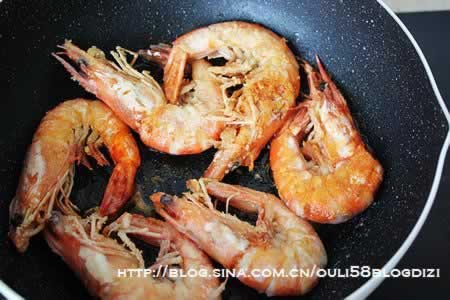 �ܷ�����ζϺ������