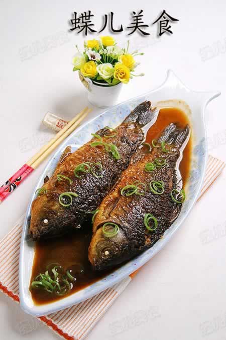 红烧鲫鱼的做法