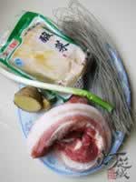 酸菜白肉炖粉条的做法