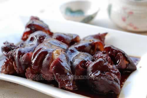 秘制山楂猪手的做法