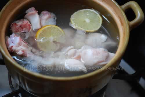 秘制山楂猪手的做法