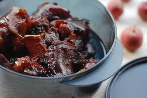 秘制山楂猪手的做法