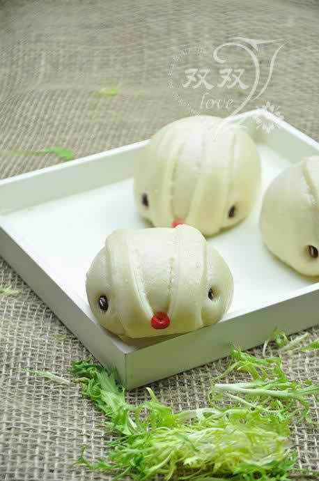 兔子豆沙包的做法