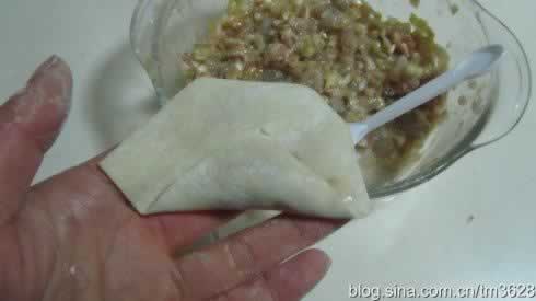 虾仁韭黄馄饨的做法