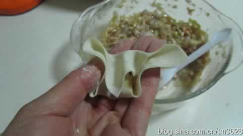 虾仁韭黄馄饨的做法