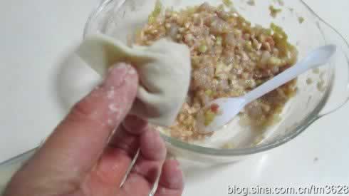 虾仁韭黄馄饨的做法