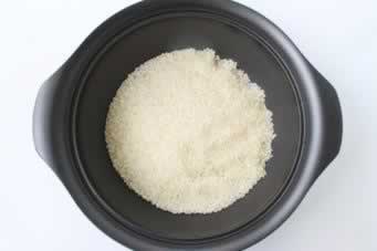 ���з�������