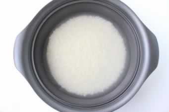 ���з�������