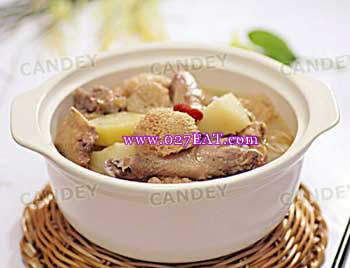 八角仔鸡煲的做法 八角仔鸡煲的做法