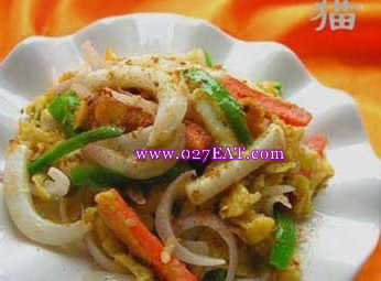 �Ӿ��ɳ�ī���е�����