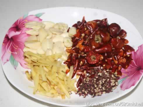 ����ʳ����������