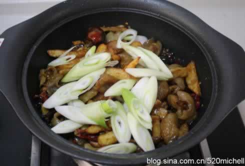 ����ʳ����������