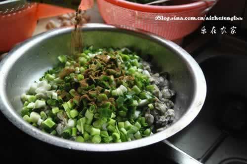 ������ɫ����ը������