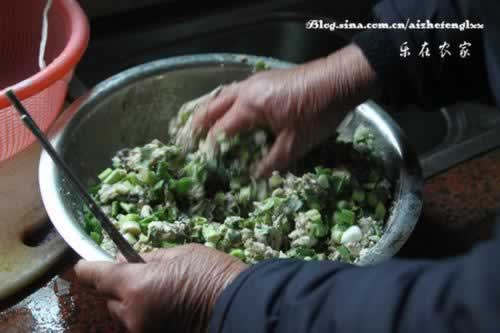 ������ɫ����ը������