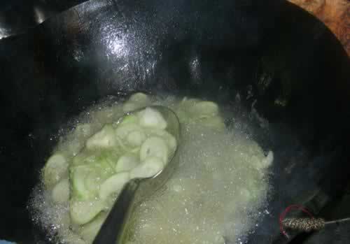 ˿����������