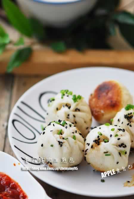 自制上海香菇猪肉生煎包子的做法