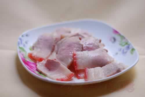 蒜苔回锅肉的做法