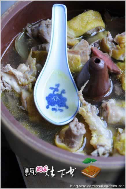 汽锅童子鸡的做法