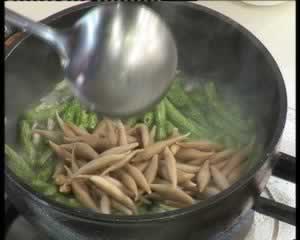 ݯ�����˶��Ǻ����������ǵ�����