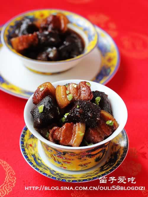 ���κ����������