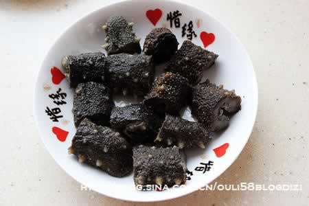 ���κ����������