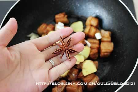 ���κ����������