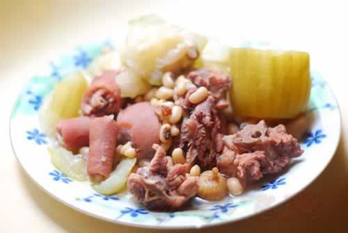 节瓜猪尾汤的做法